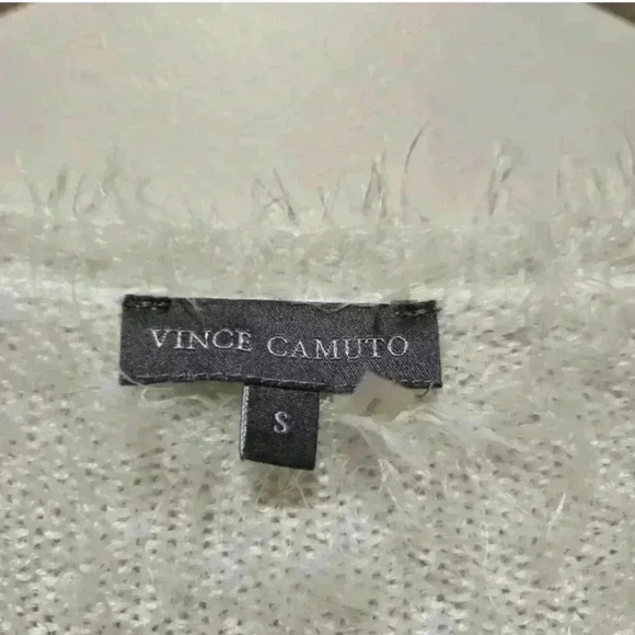 Vince Camuto Women's Black Off-White Colorblock Soft Eyelash Sweater Size S #224 - Picture 4 of 4